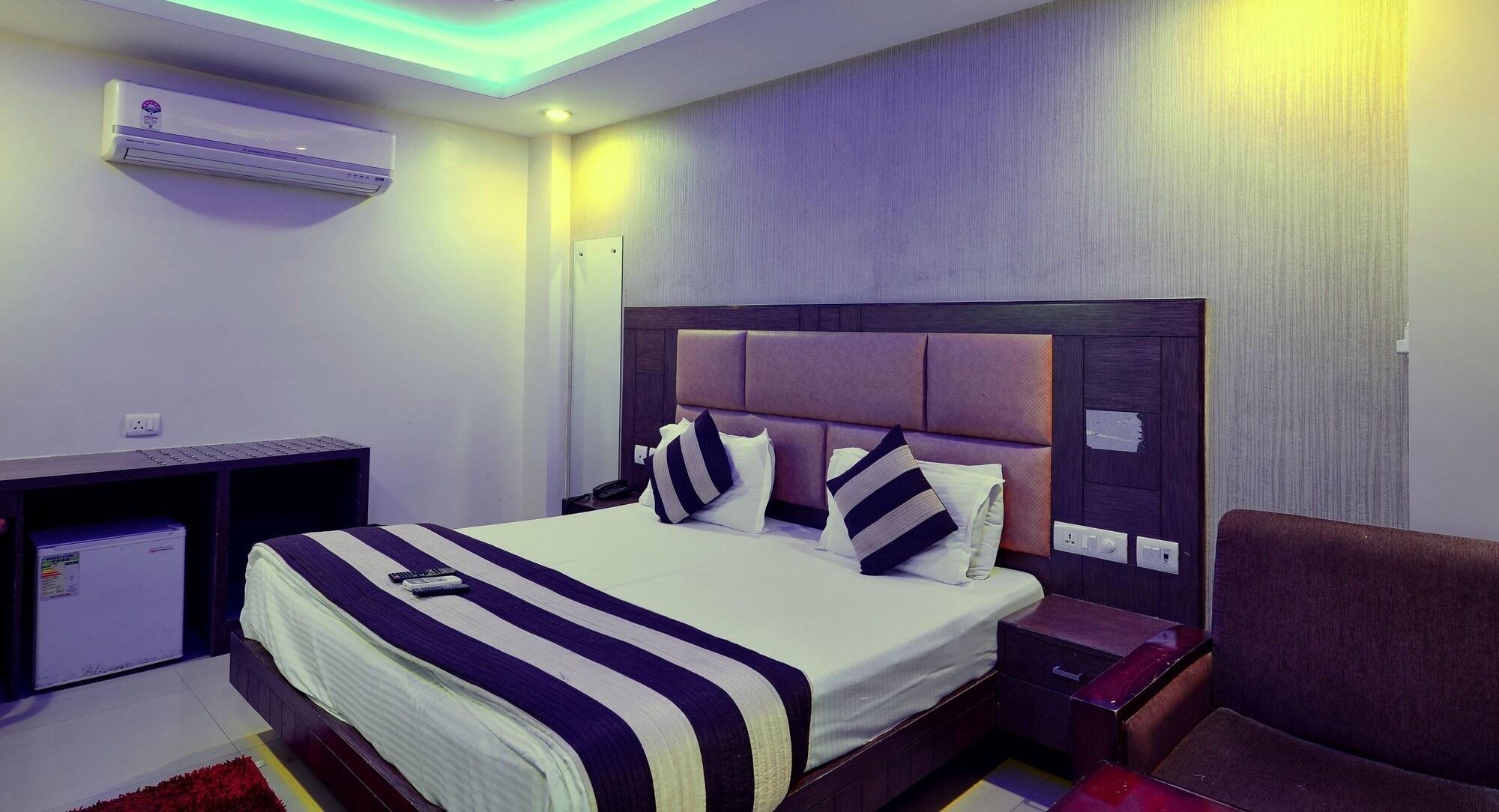 Hotel Emporio Near New Delhi Railway Station Dış mekan fotoğraf