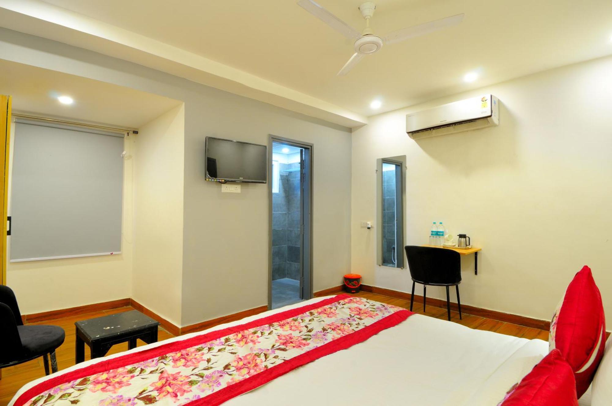 Hotel Emporio Near New Delhi Railway Station Dış mekan fotoğraf