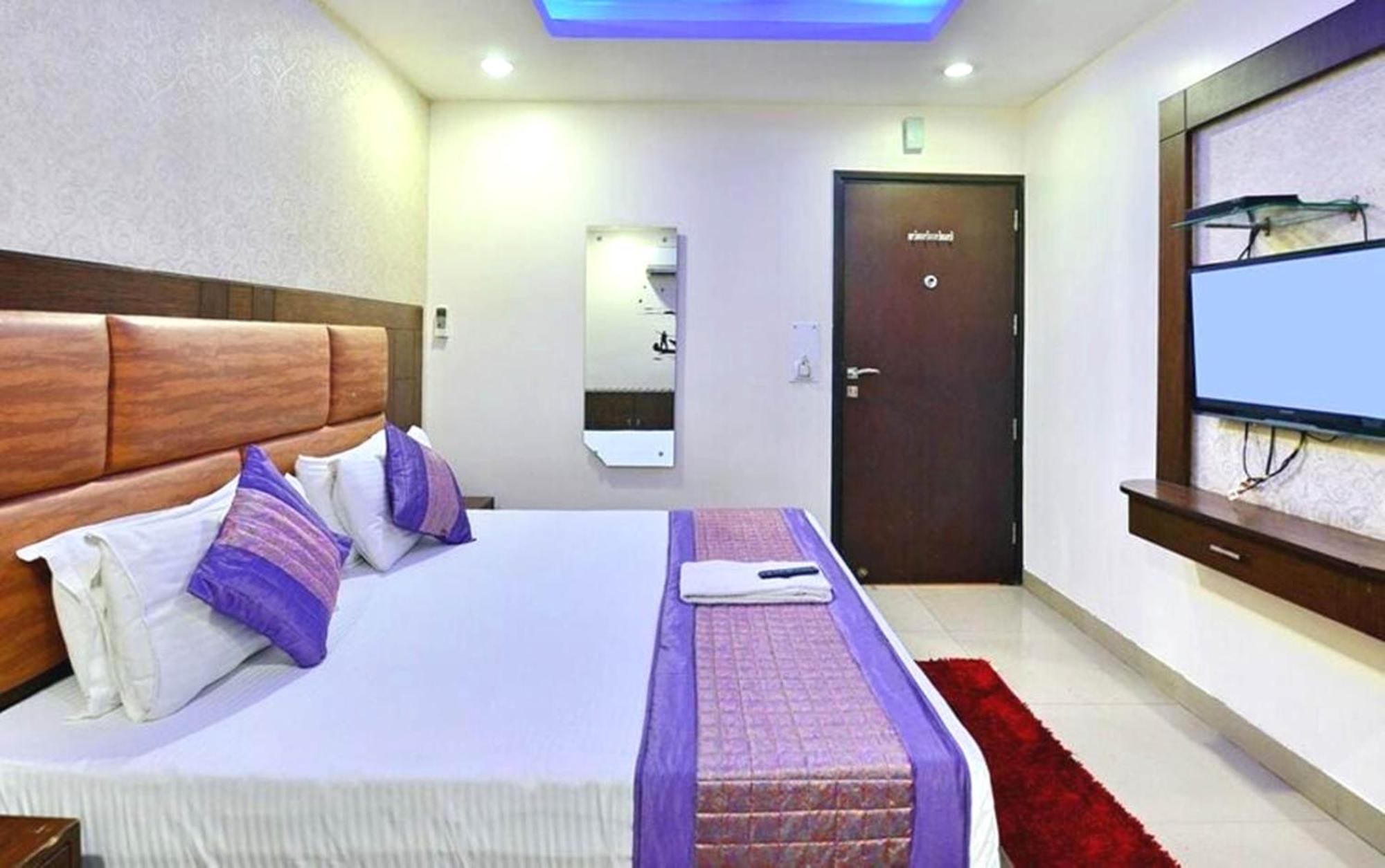 Hotel Emporio Near New Delhi Railway Station Dış mekan fotoğraf