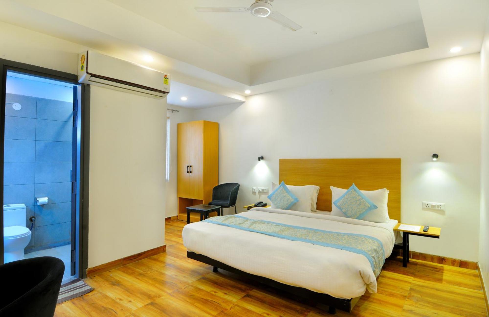 Hotel Emporio Near New Delhi Railway Station Dış mekan fotoğraf